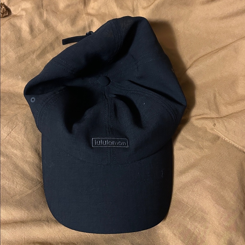 Lululemon hat